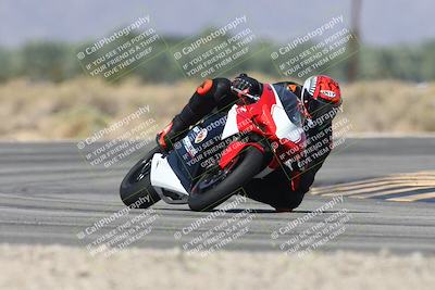 media/Oct-13-2025-Moto Forza (Mon) [[a66d839500]]/3-B Group/Session 3 (Turn 16)/